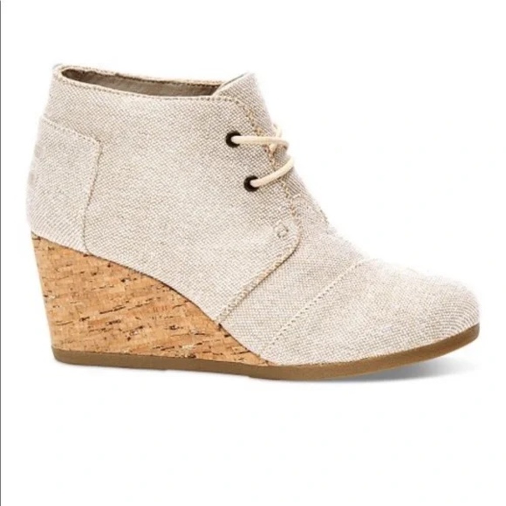 TOMS Beige Linen Booties